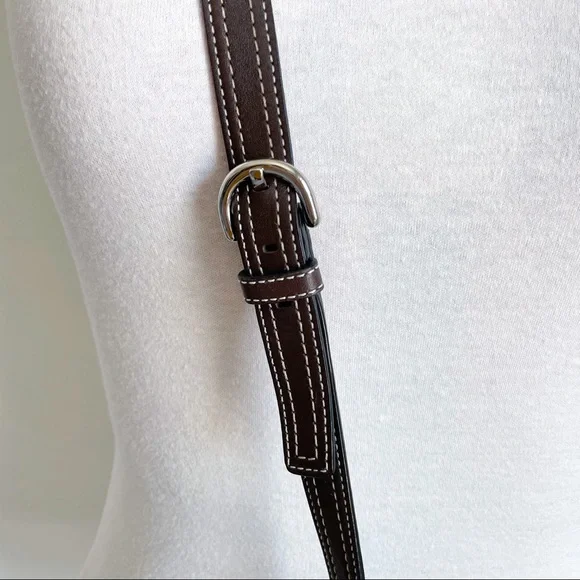 SOLD Coach Brown Leather Crossbody Tassel Zip Purse - Picture 7 of 9